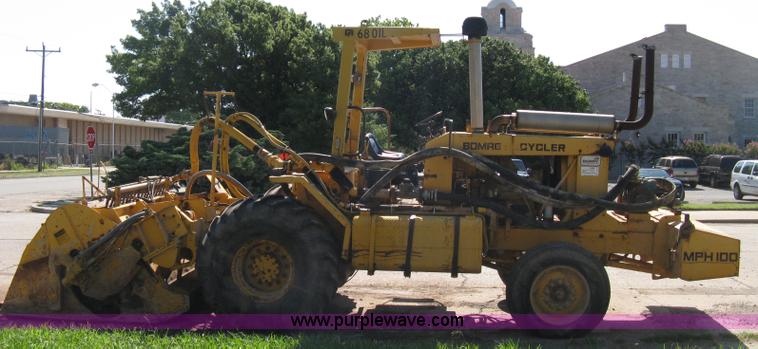 image for item A4271 1984 Bomag MPH 100R recycler