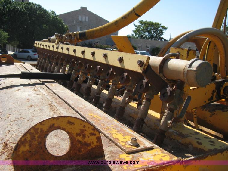 image for item A4271 1984 Bomag MPH 100R recycler