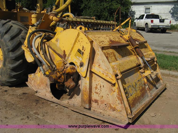 image for item A4271 1984 Bomag MPH 100R recycler