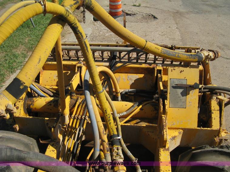 image for item A4271 1984 Bomag MPH 100R recycler