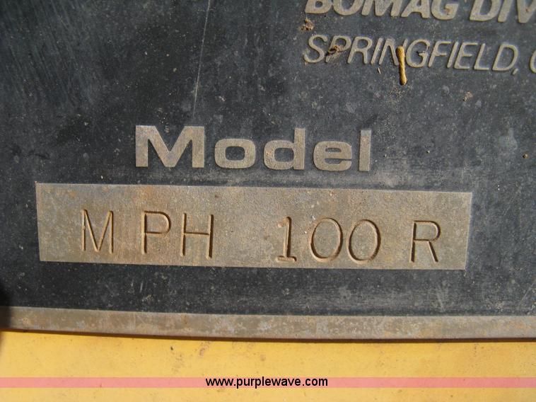 image for item A4271 1984 Bomag MPH 100R recycler