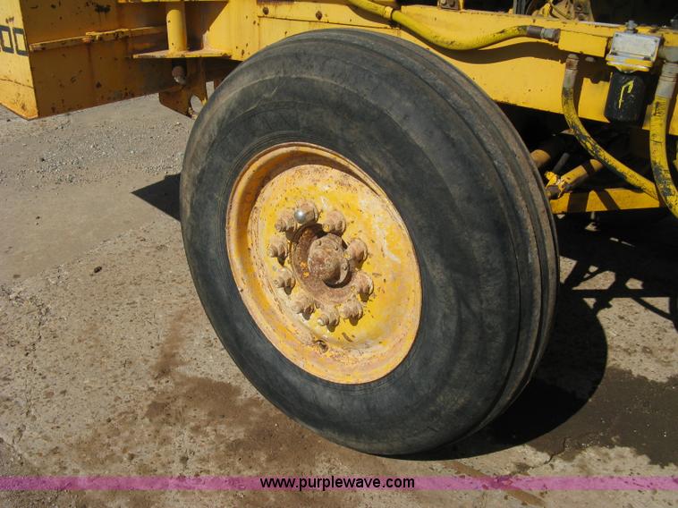 image for item A4271 1984 Bomag MPH 100R recycler