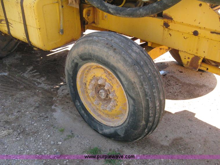 image for item A4271 1984 Bomag MPH 100R recycler