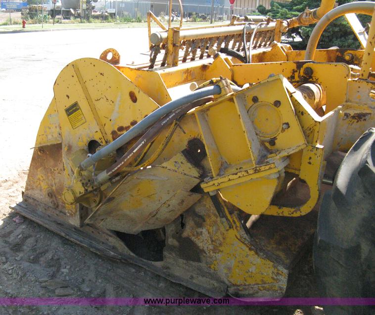 image for item A4271 1984 Bomag MPH 100R recycler