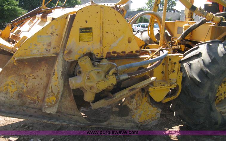 image for item A4271 1984 Bomag MPH 100R recycler