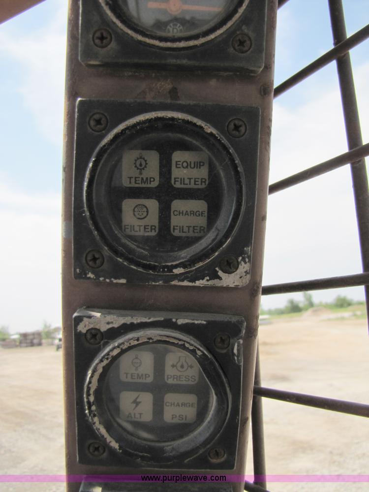 image for item A4684 1984 Case 1835B skid steer loader