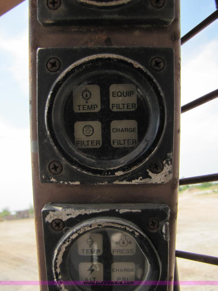 image for item A4684 1984 Case 1835B skid steer loader