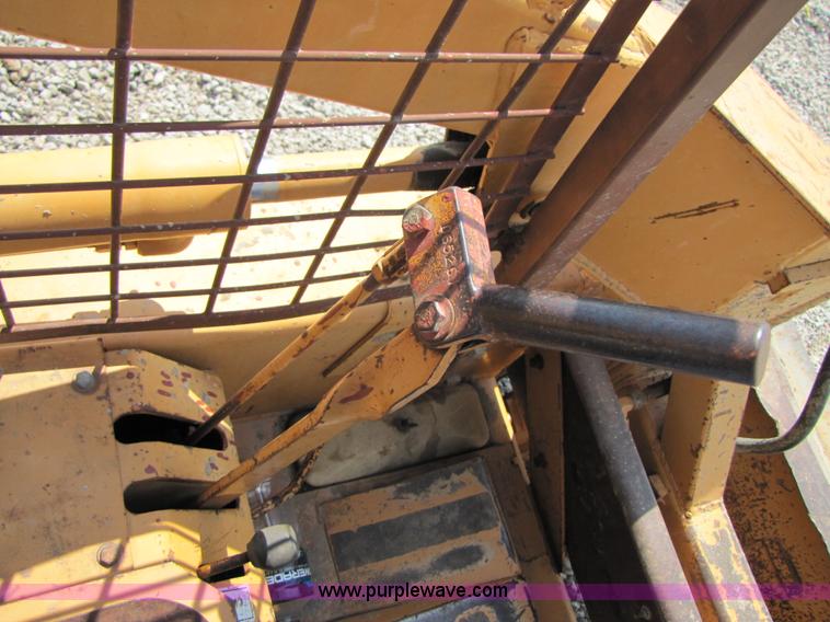 image for item A4684 1984 Case 1835B skid steer loader