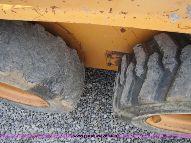 image for item A4684 1984 Case 1835B skid steer loader