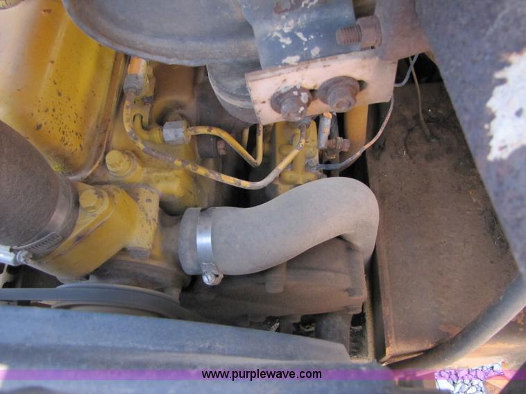 image for item A4684 1984 Case 1835B skid steer loader