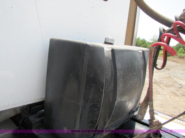 image for item A4685 1987 Freightliner FLC-64T semi truck