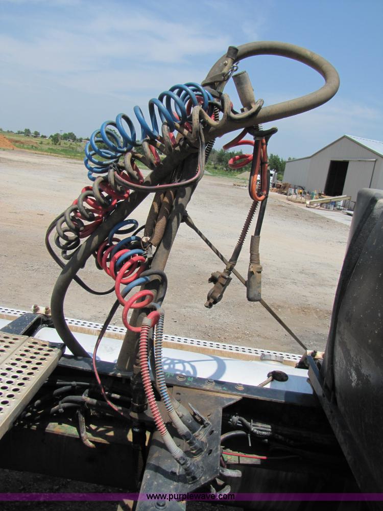 image for item A4685 1987 Freightliner FLC-64T semi truck