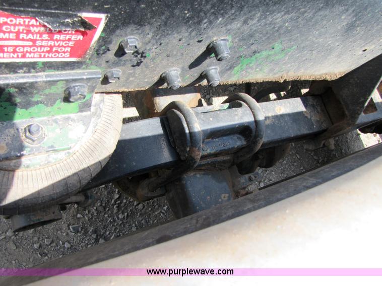 image for item A4685 1987 Freightliner FLC-64T semi truck