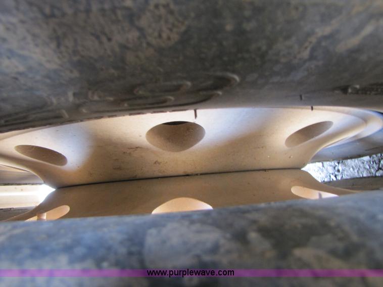 image for item A4685 1987 Freightliner FLC-64T semi truck