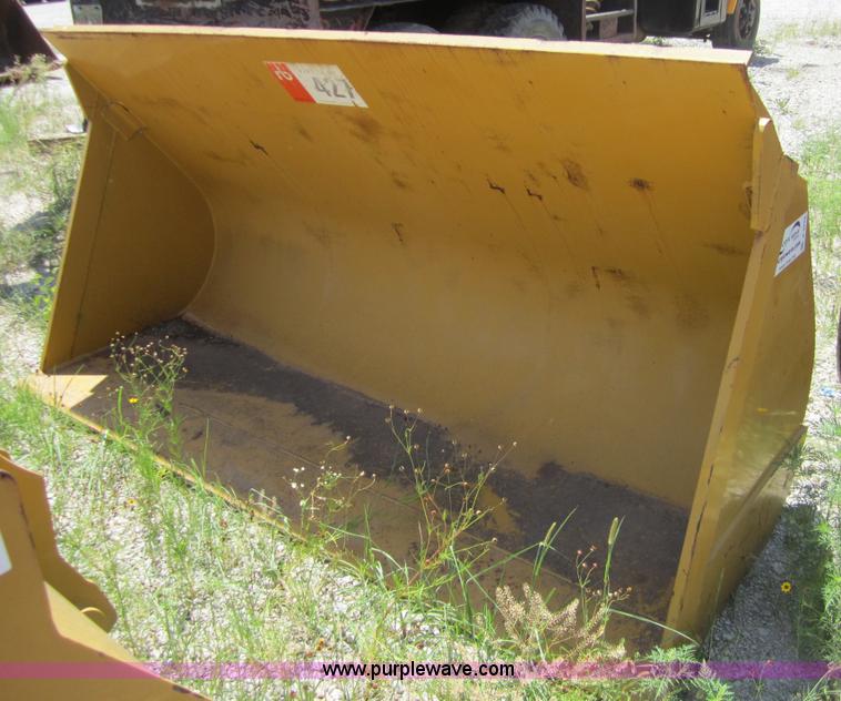 image for item A4779 Caterpillar 950 loader bucket