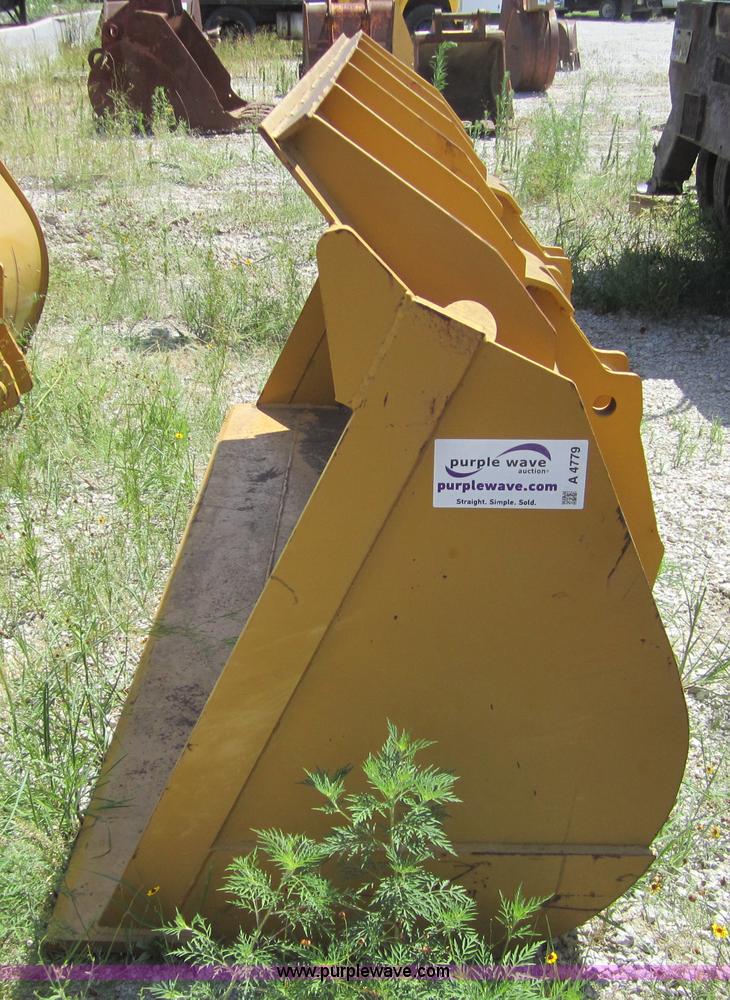 image for item A4779 Caterpillar 950 loader bucket