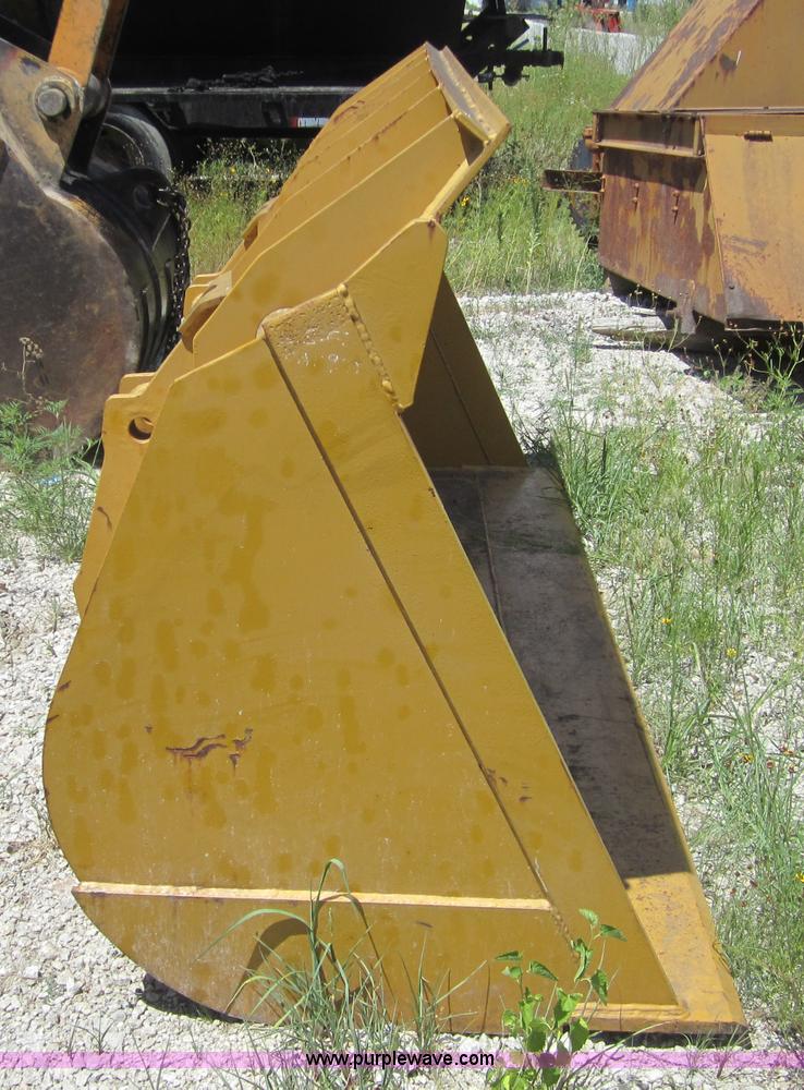 image for item A4779 Caterpillar 950 loader bucket