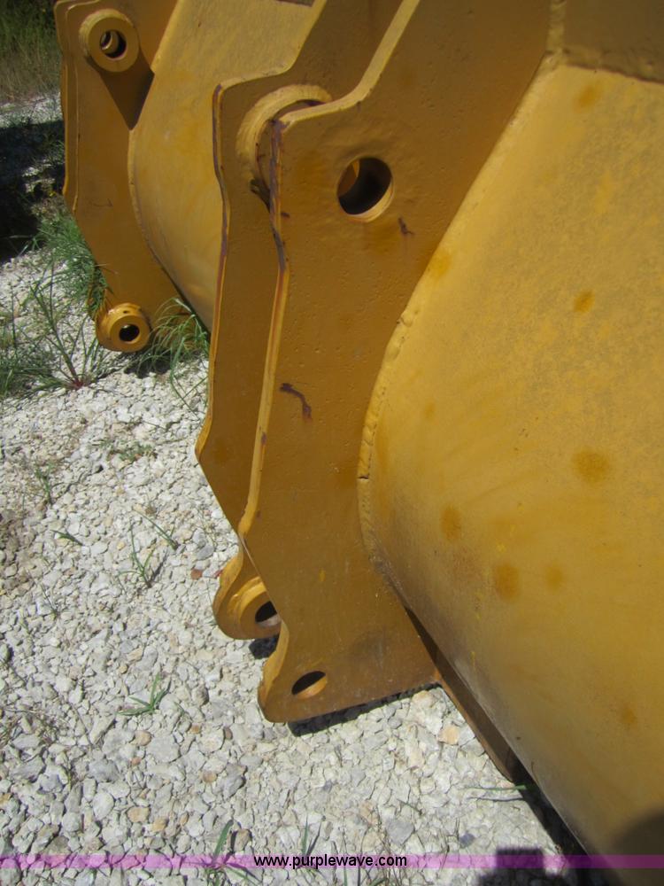 image for item A4779 Caterpillar 950 loader bucket