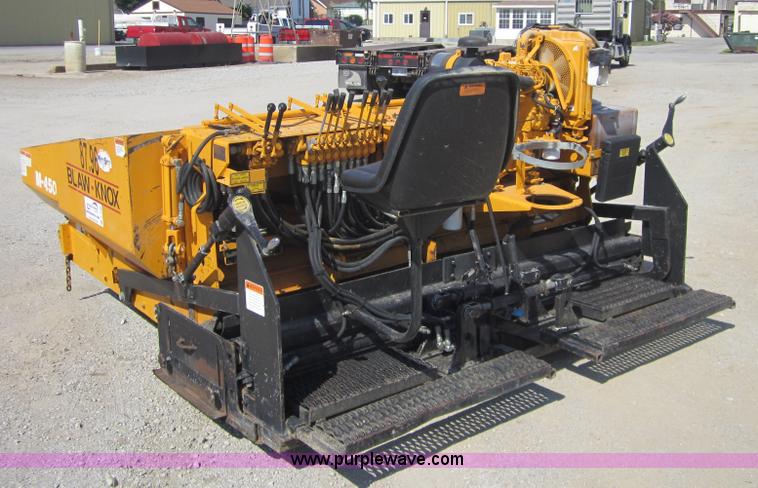image for item A4798 2000 Ingersoll Rand Blaw-Knox M-450 asphalt paver
