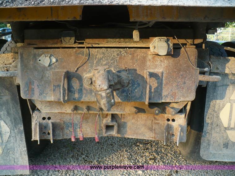 image for item A4804 1995 International 4900 crew cab dump truck