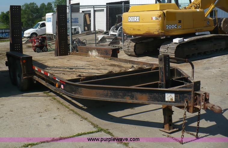 image for item A4805 2004 Belshe 16' tandem axle trailer