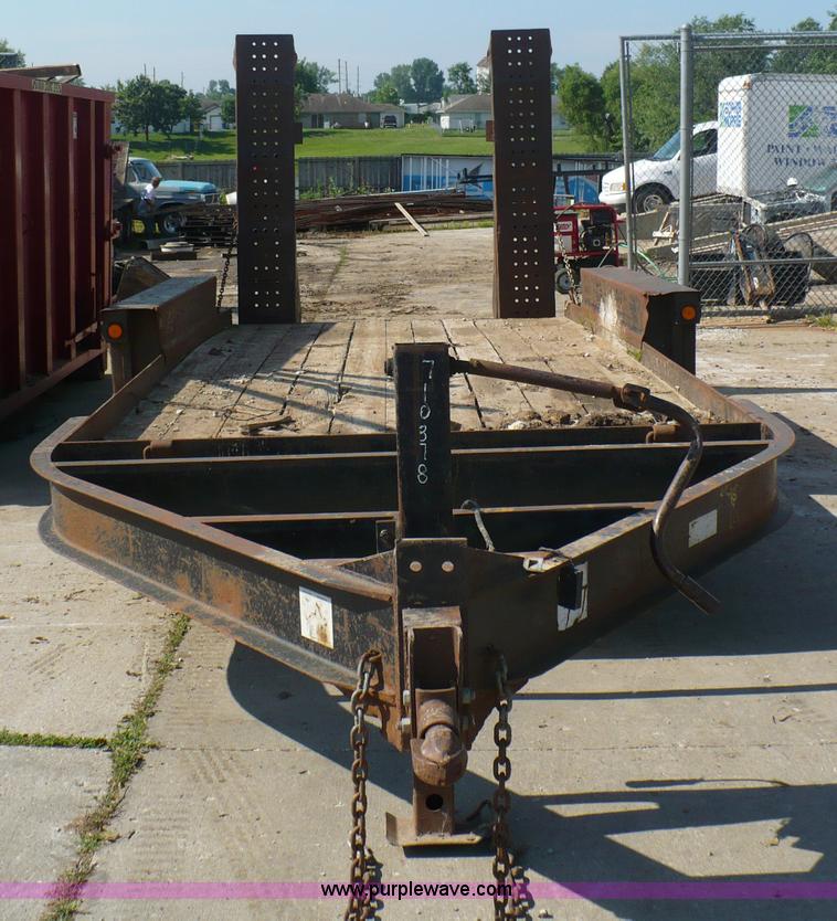 image for item A4805 2004 Belshe 16' tandem axle trailer