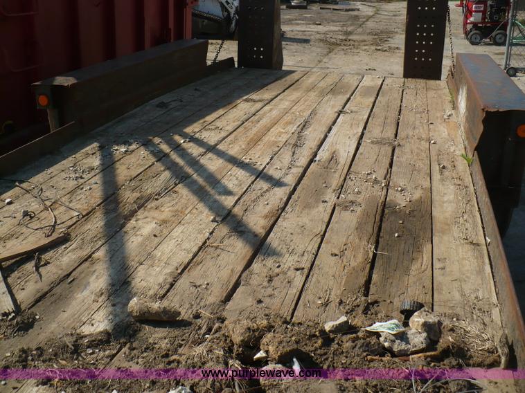 image for item A4805 2004 Belshe 16' tandem axle trailer