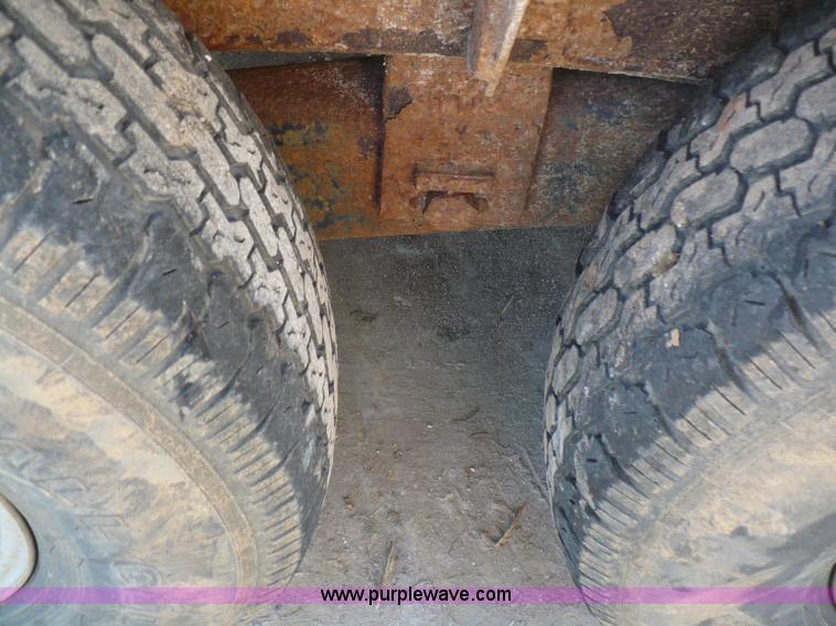 image for item A4805 2004 Belshe 16' tandem axle trailer