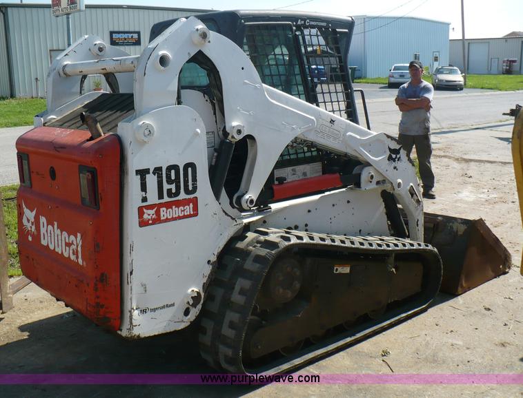 image for item A4806 2007 Bobcat T190 skid steer