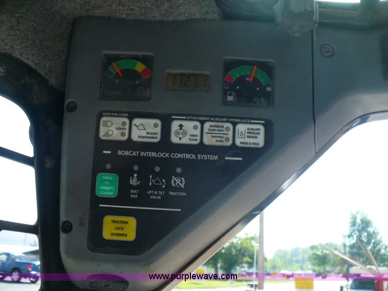 image for item A4806 2007 Bobcat T190 skid steer