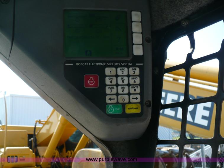 image for item A4806 2007 Bobcat T190 skid steer