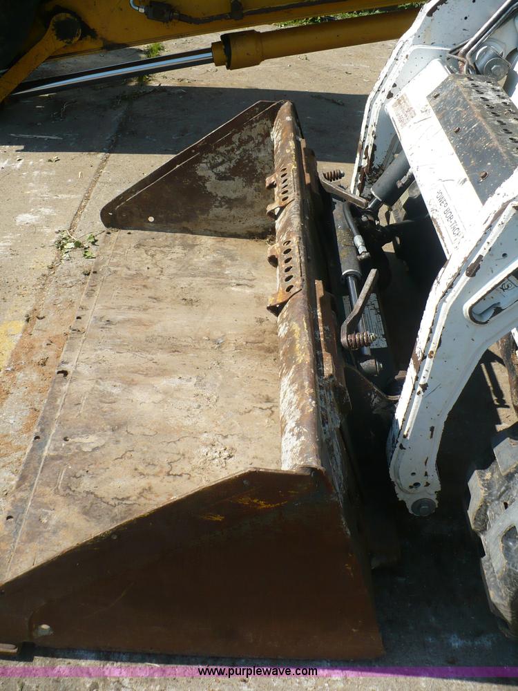 image for item A4806 2007 Bobcat T190 skid steer