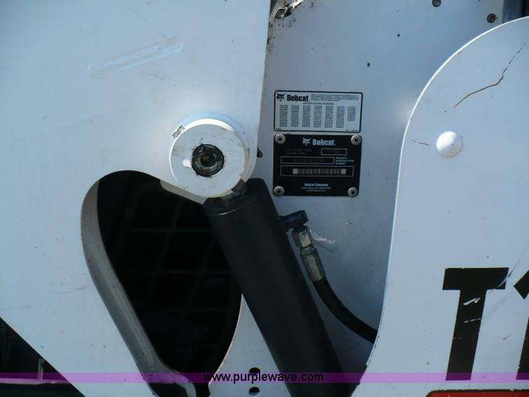 image for item A4806 2007 Bobcat T190 skid steer