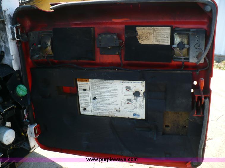 image for item A4806 2007 Bobcat T190 skid steer