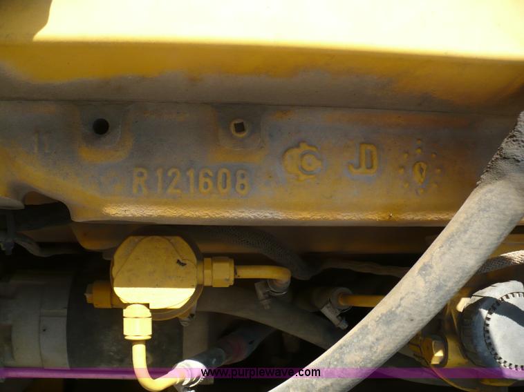 image for item A4807 2005 John Deere 200LC excavator