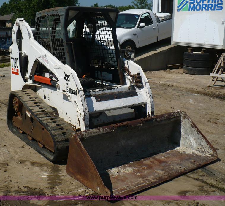 image for item A4808 2005 Bobcat T190 skid steer