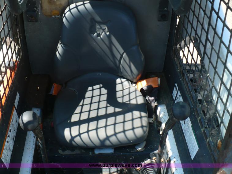 image for item A4808 2005 Bobcat T190 skid steer