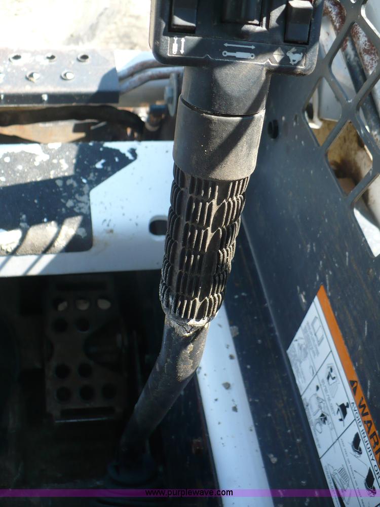 image for item A4809 2005 Bobcat T190 skid steer