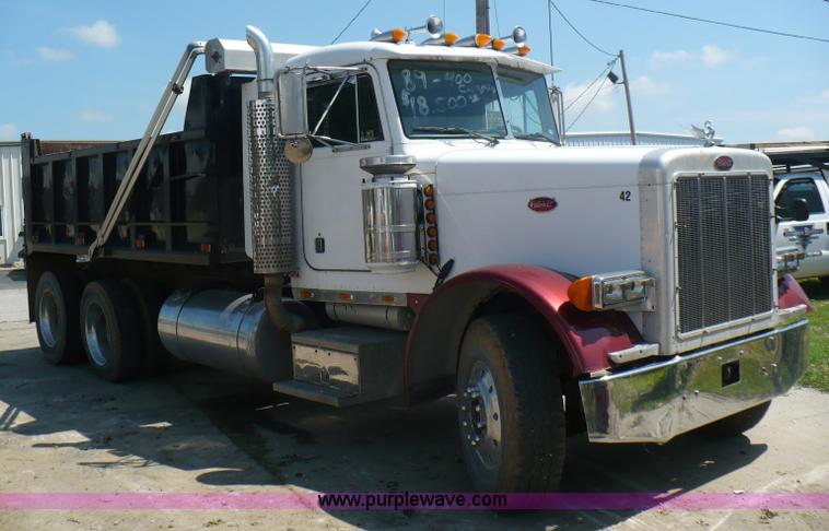 image for item A4810 1989 Peterbilt 379 dump truck