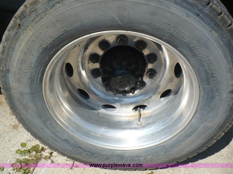 image for item A4810 1989 Peterbilt 379 dump truck