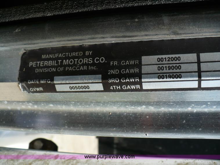 image for item A4810 1989 Peterbilt 379 dump truck