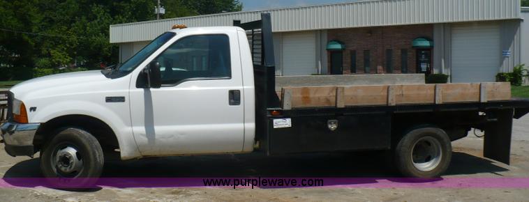image for item A4811 2000 Ford F350 XL Super Duty pickup truck