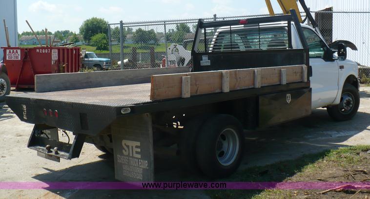 image for item A4811 2000 Ford F350 XL Super Duty pickup truck