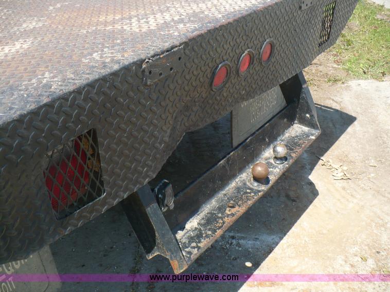 image for item A4811 2000 Ford F350 XL Super Duty pickup truck