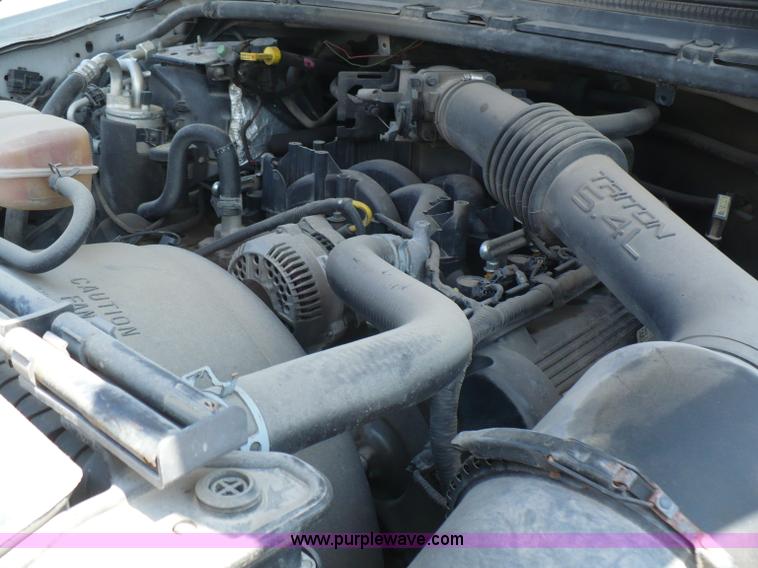 image for item A4811 2000 Ford F350 XL Super Duty pickup truck