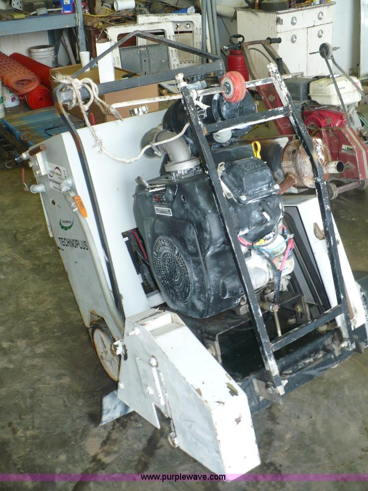 image for item A4812 Technoplus concrete saw