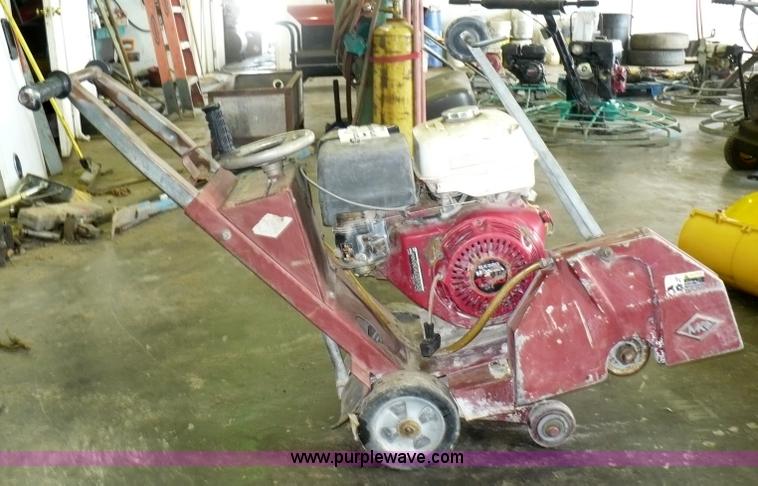 image for item A4813 MK Diamond concrete saw