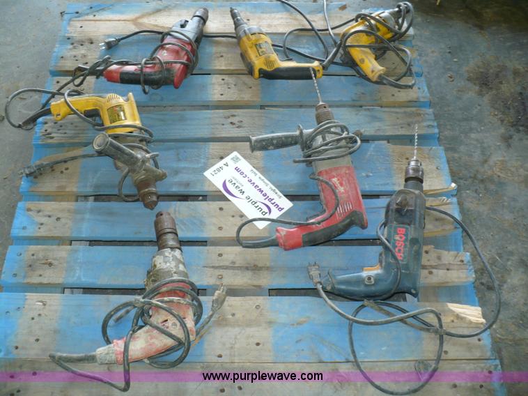 image for item A4821 (7) Electric drills