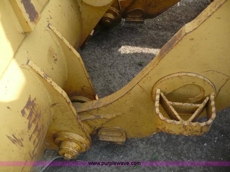 image for item A4831 Caterpillar 963 track loader