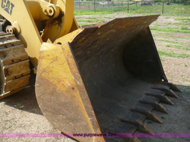 image for item A4831 Caterpillar 963 track loader